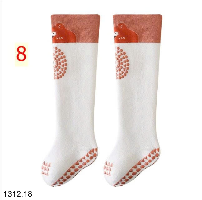 25HA1312.18 - SET 3 ĐÔI TẤT DÀI CHỐNG TRƠN TRƯỢT CHO BÉ