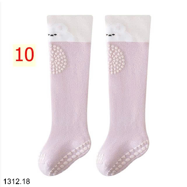 25HA1312.18 - SET 3 ĐÔI TẤT DÀI CHỐNG TRƠN TRƯỢT CHO BÉ