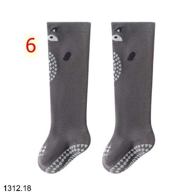 25HA1312.18 - SET 3 ĐÔI TẤT DÀI CHỐNG TRƠN TRƯỢT CHO BÉ