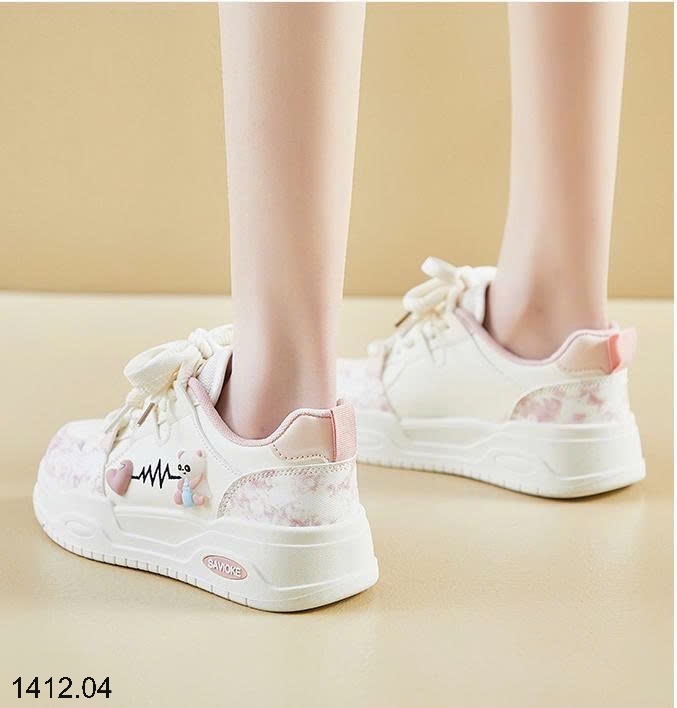 25HA1412.04 - GIÀY THỂ THAO GẤU CUTE