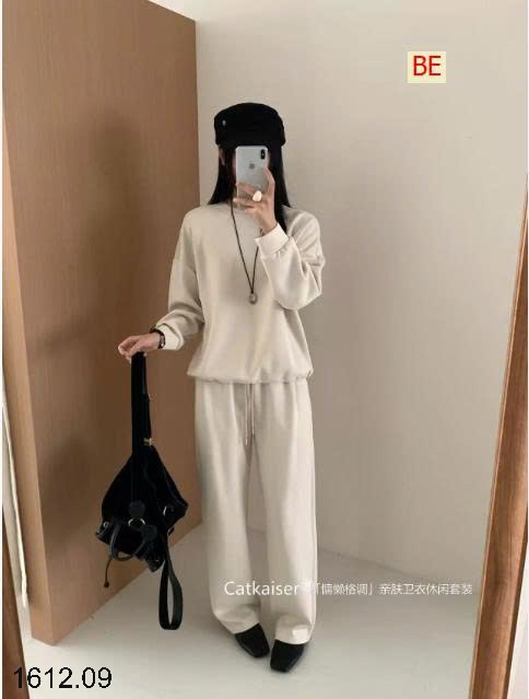 25HA1612.09 - BỘ NỈ CATKAISER CHO NỮ