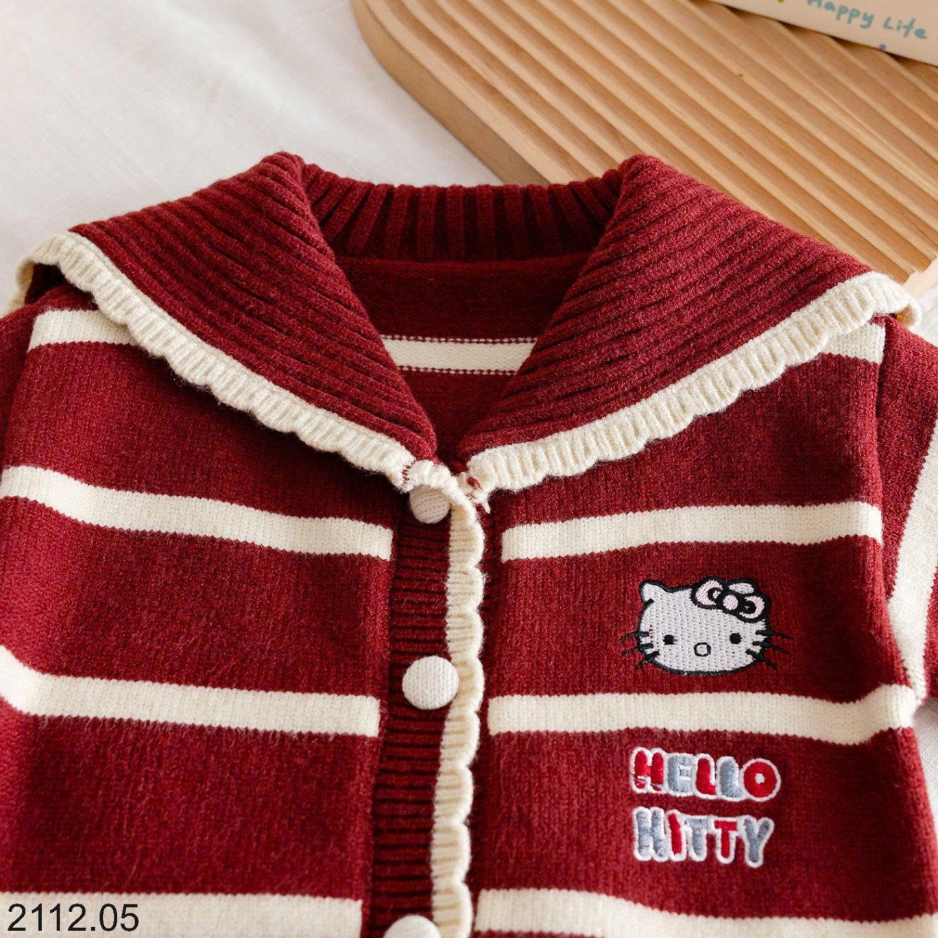 25HA2112.05 - ÁO LEN HELLO KITTY BG