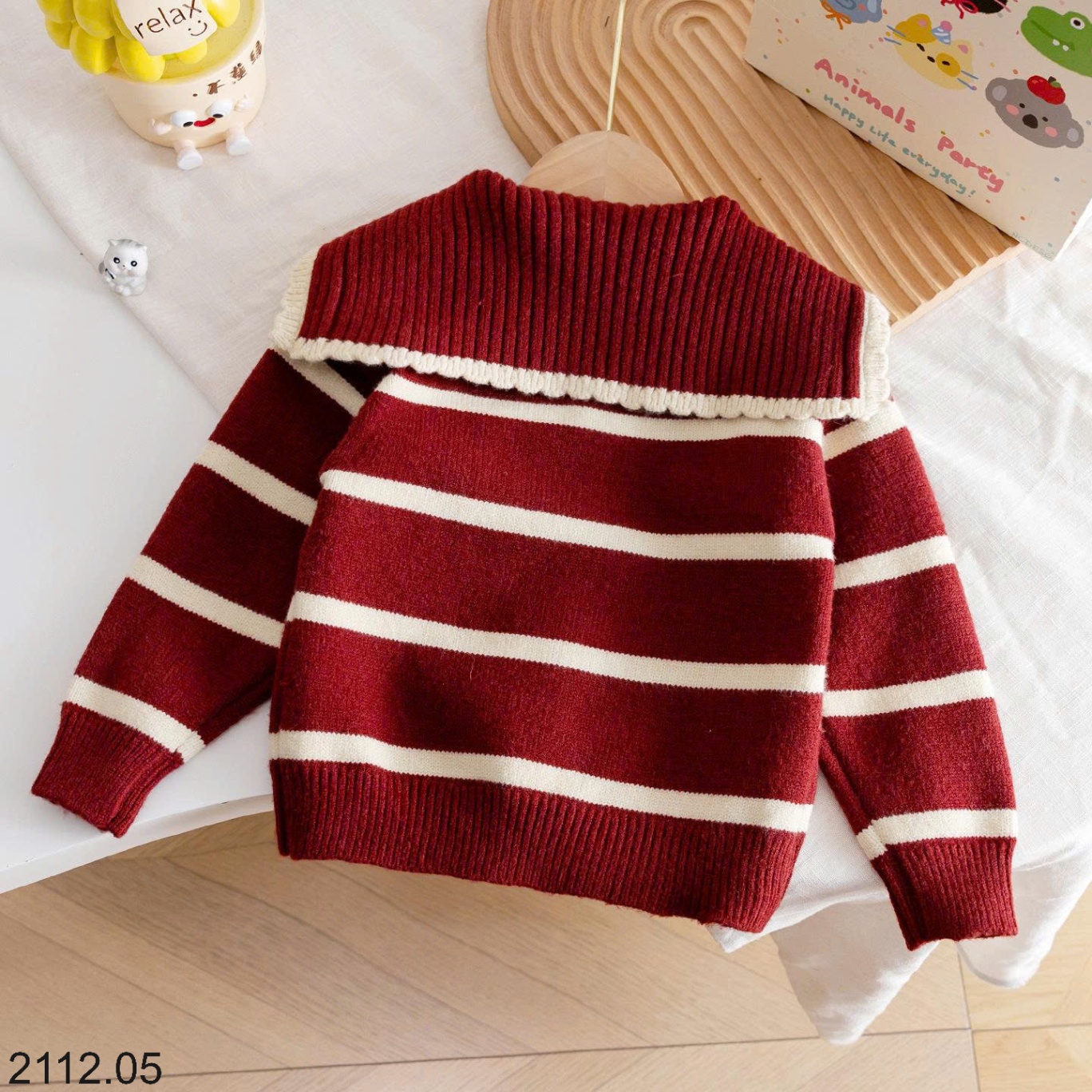 25HA2112.05 - ÁO LEN HELLO KITTY BG