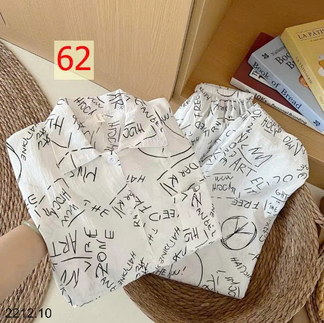 25HA2212.10 - BỘ NGỦ HOẠ TIẾT NỮ