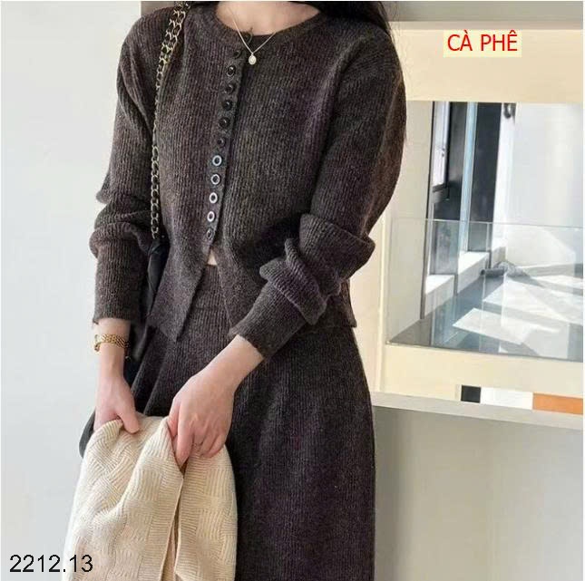 25HA2212.13 - SET LEN NỮ
