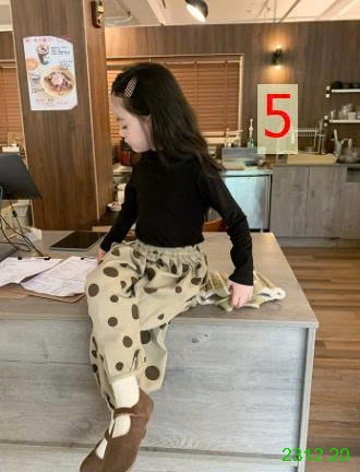 25HA2312.20 - ÁO GIỮ NHIỆT AMBB BÉ GÁI