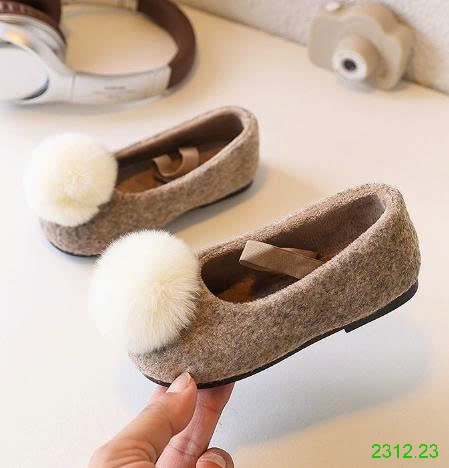 25HA2312.23 - GIÀY LƯỜI ĐẾ BẰNG LÔNG CỪU DỄ THƯƠNG BÉ GÁI