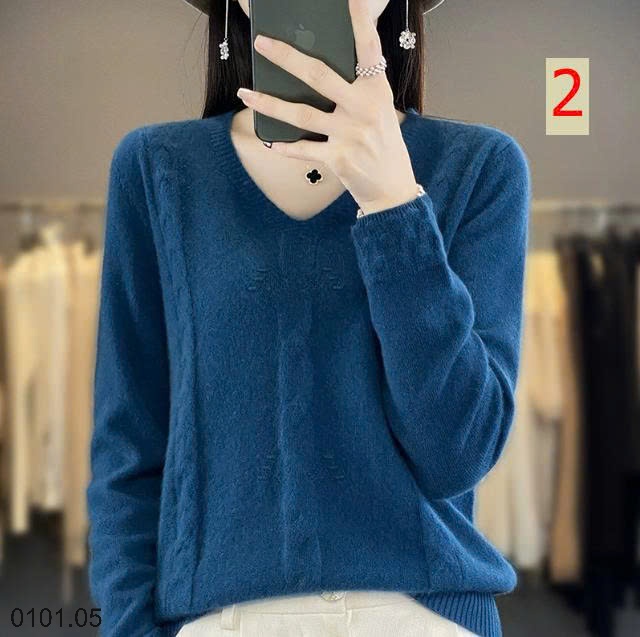 26HA0101.05 - ÁO LEN CỔ TIM TRƠN MÀU