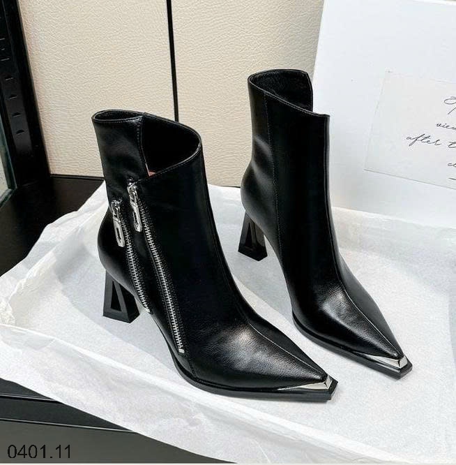 26HA0401.11 - GIÀY BỐT CAO GÓT PHONG CÁCH ANH