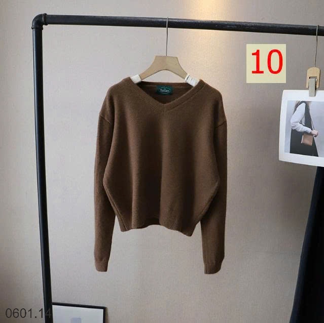 26HA0601.14 - ÁO LEN CỔ V QUẢNG CHÂU CHO NỮ