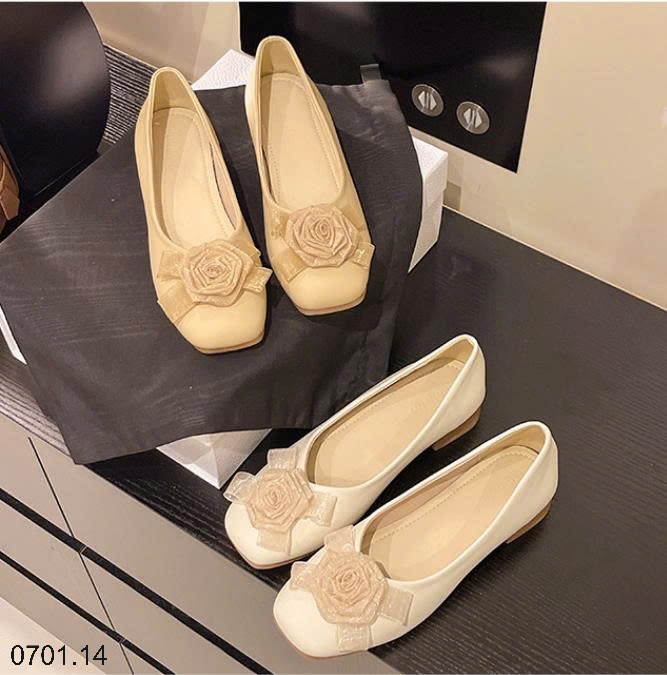 26HA0701.14 - GIÀY BÚP BÊ NỮ ĐÍNH HOA