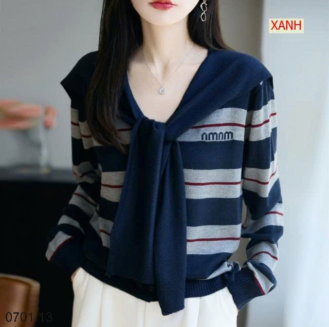 26HA0701.13 - ÁO LEN DỆT KIM KÈM KHĂN CHOÀNG