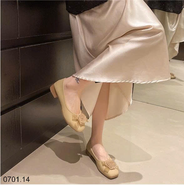26HA0701.14 - GIÀY BÚP BÊ NỮ ĐÍNH HOA