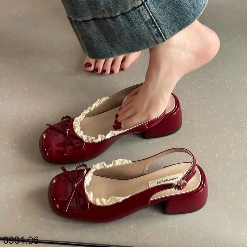 26HA0901.06 - GIÀY RETRO VIỀN REN ĐẾ VUÔNG