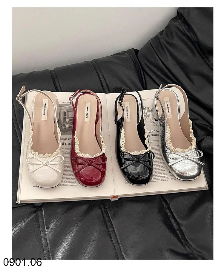 26HA0901.06 - GIÀY RETRO VIỀN REN ĐẾ VUÔNG