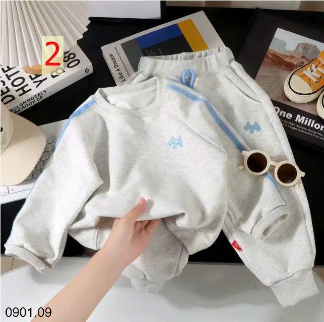 26HA0901.09 - BỘ NỈ THÊU NGỰA BÉ TRAI