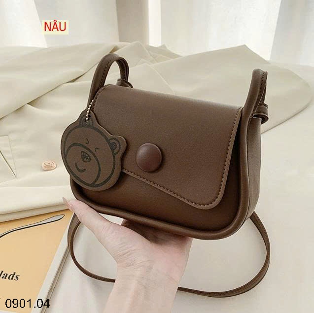 26HA0901.04 - TÚI XÁCH GẤU MINI ĐEO CHÉO
