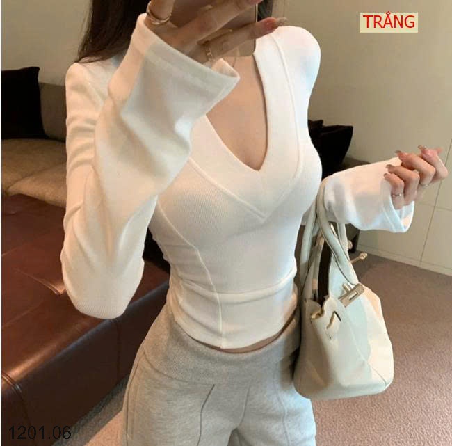 26HA1201.06 - ÁO LEN CỔ V DÁNG ÔM