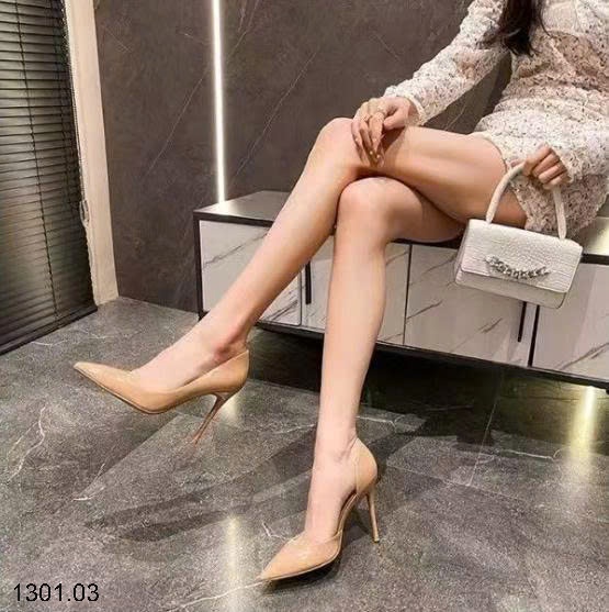 26HA1301.03 - GIÀY CAO GÓT DA BÓNG ĐẾ ĐỎ