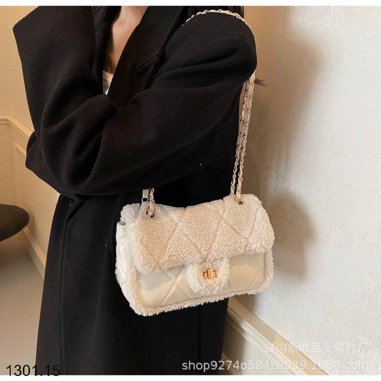 26HA1301.15 - TÚI XÁCH LÔNG CHANEL CHO NỮ