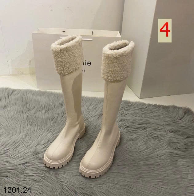 26HA1301.24 - GIÀY BOOT CỔ LÔNG QC HOTHIT