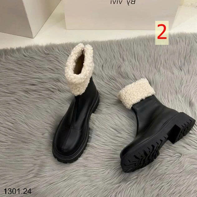 26HA1301.24 - GIÀY BOOT CỔ LÔNG QC HOTHIT