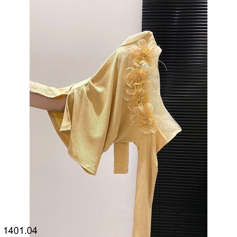 26HA1401.04 - ÁO THUN DÀI TAY REN HOA