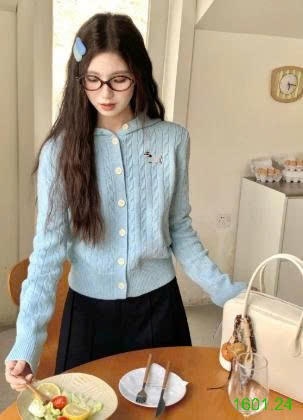 26HA1601.24 - ÁO LEN NỮ TRÙM ĐẦU THÊU HÌNH CÚN