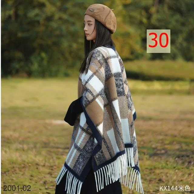 26HA2001.02 - KHĂN CHOÀNG KIỂU TRANH THỦY MẶC