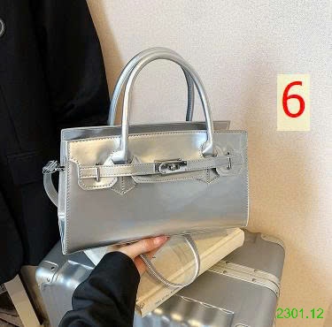 26HA2301.12 - TÚI XÁCH TAY HÀN QUỐC