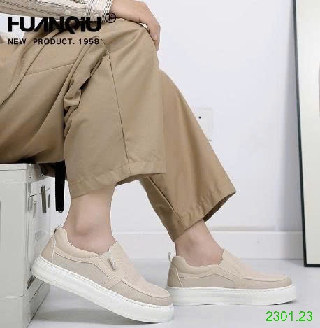 26HA2301.23 - GIÀY VẢI NỘI ĐỊA CHO NAM