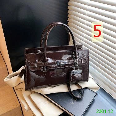 26HA2301.12 - TÚI XÁCH TAY HÀN QUỐC
