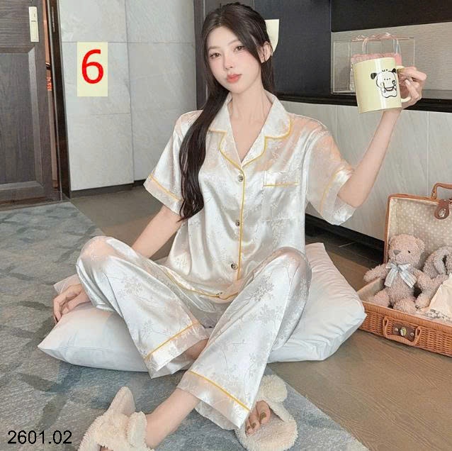 26HA2601.02 - BỘ LỤA QUẦN DÀI ÁO CỘC CHO NỮ