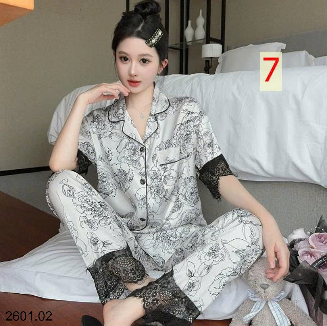 26HA2601.02 - BỘ LỤA QUẦN DÀI ÁO CỘC CHO NỮ