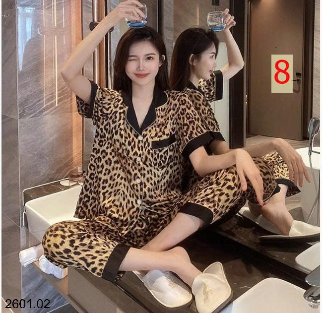 26HA2601.02 - BỘ LỤA QUẦN DÀI ÁO CỘC CHO NỮ