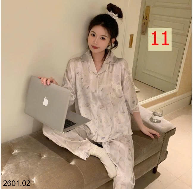 26HA2601.02 - BỘ LỤA QUẦN DÀI ÁO CỘC CHO NỮ