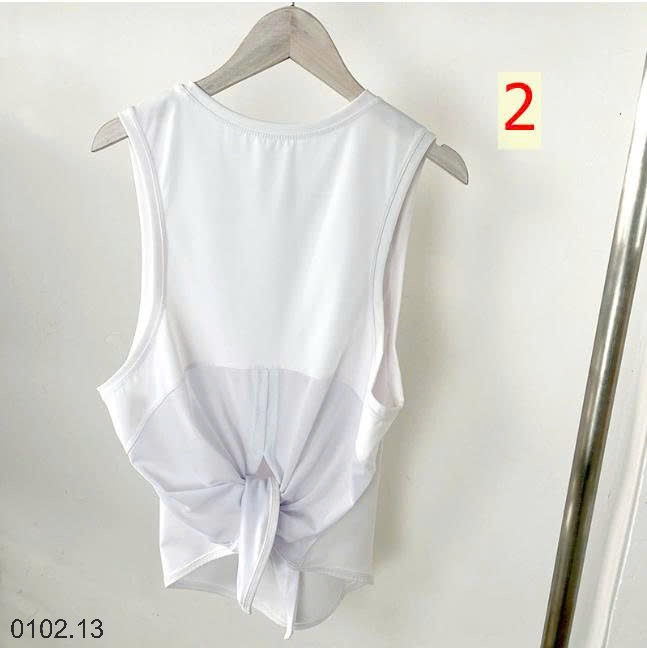 26HA0102.13 - ÁO TẬP BA LỖ LULU XẺ GIỮA