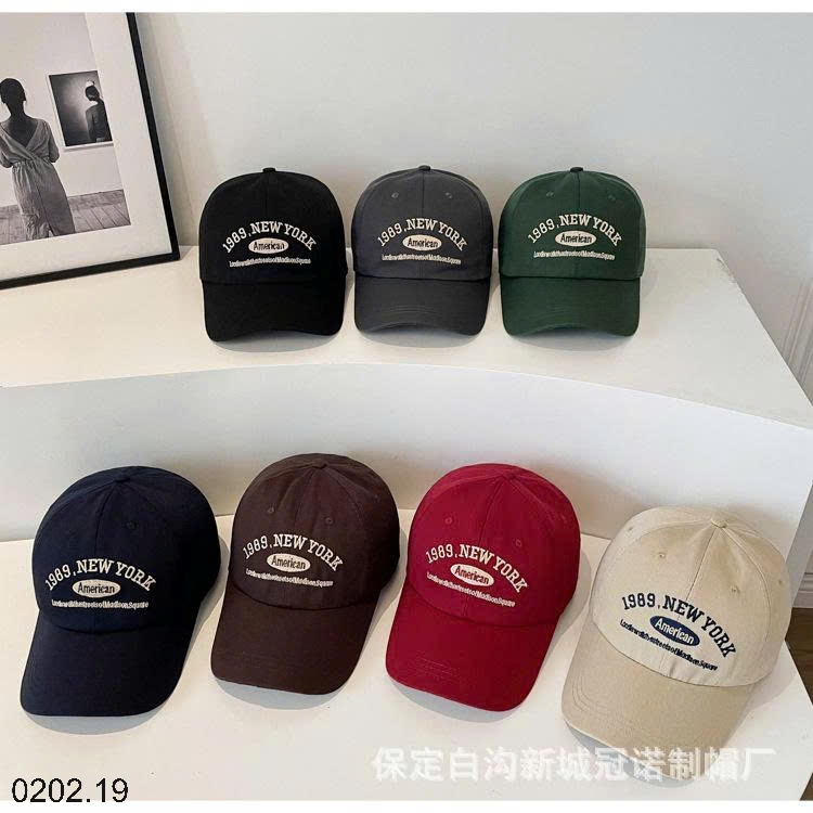 26HA0202.19 - MŨ LƯỠI TRAI 1989