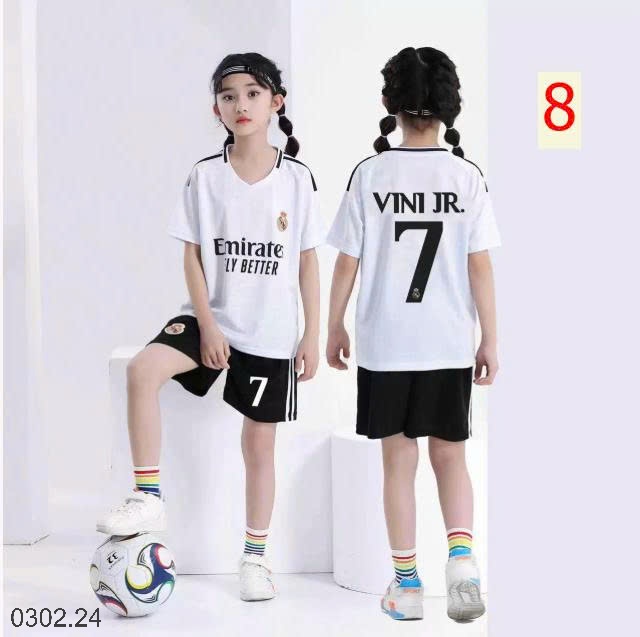 26HA0302.24 - BỘ THỂ THAO CHO BÉ YÊU