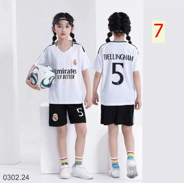 26HA0302.24 - BỘ THỂ THAO CHO BÉ YÊU