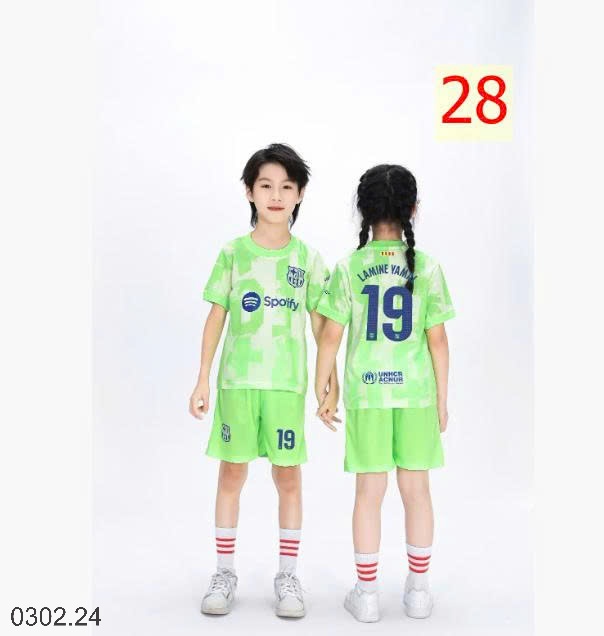 26HA0302.24 - BỘ THỂ THAO CHO BÉ YÊU