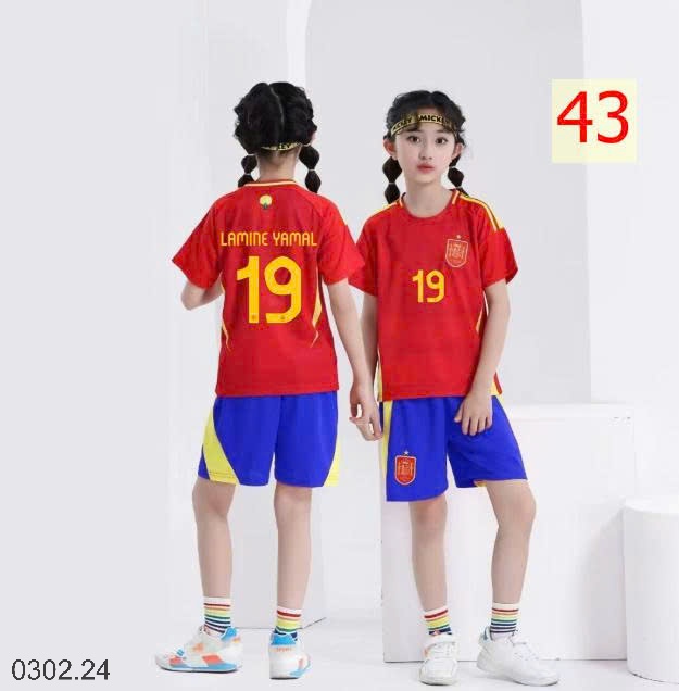 26HA0302.24 - BỘ THỂ THAO CHO BÉ YÊU