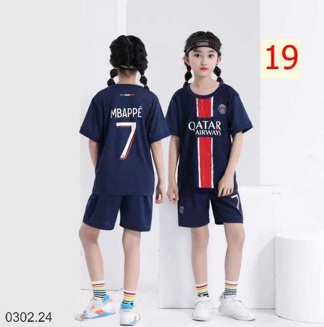 26HA0302.24 - BỘ THỂ THAO CHO BÉ YÊU