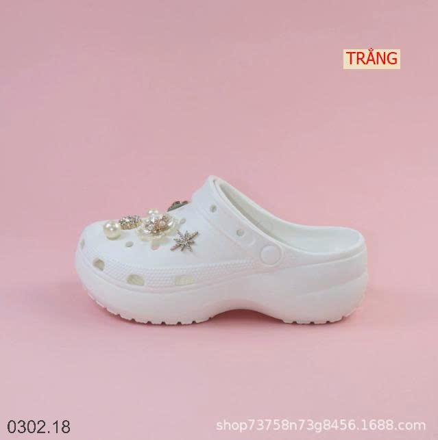 26HA0302.18 - SỤC EVA KÈM STICKER