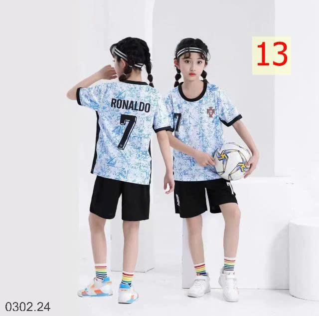 26HA0302.24 - BỘ THỂ THAO CHO BÉ YÊU