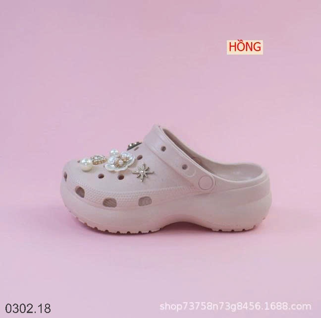 26HA0302.18 - SỤC EVA KÈM STICKER