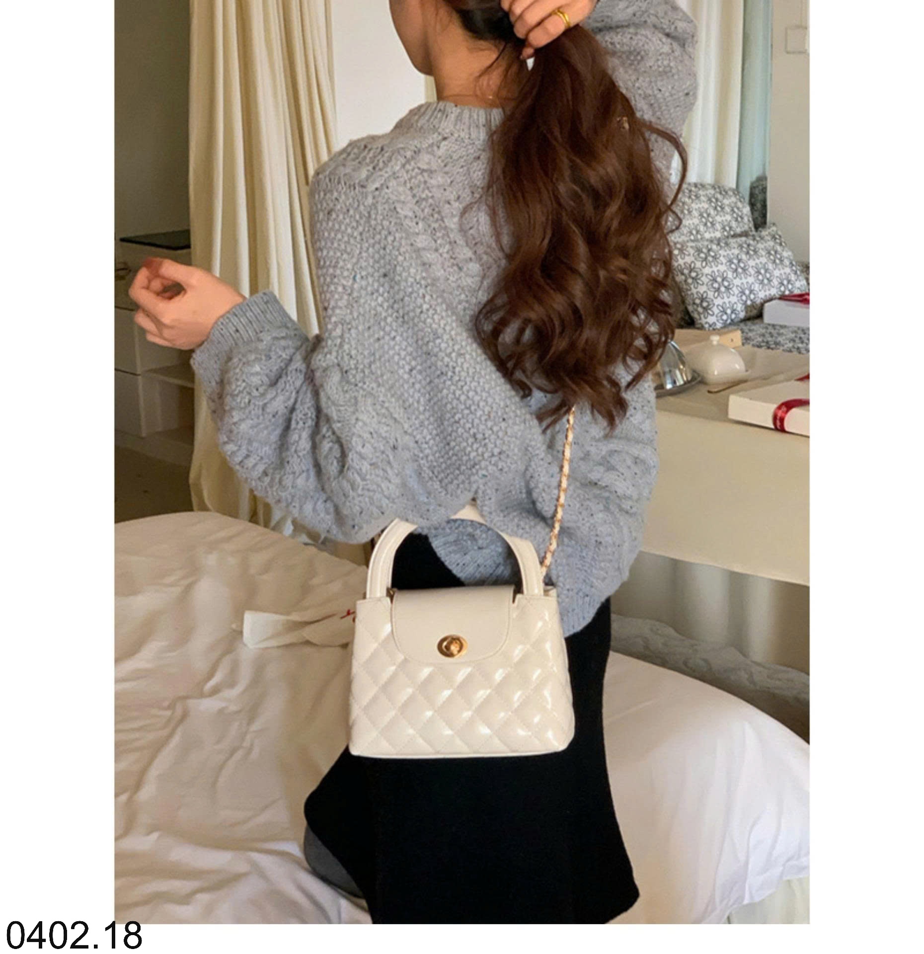 26HA0402.18 - TÚI XÁCH NHỎ KIỂU CHANEL HÀN QUỐC
