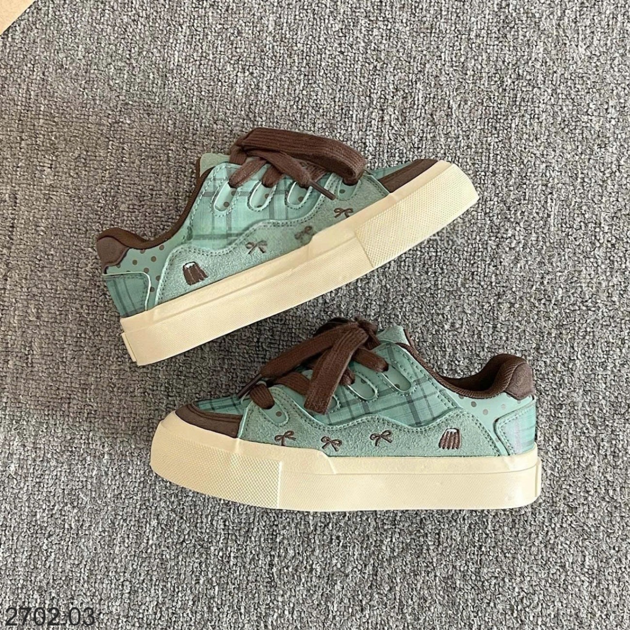 26HA2702.03 - GIÀY SNEAKER CARO NƠ DÂY TO SIÊU XINH