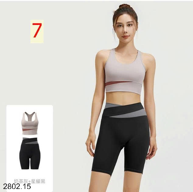 26HA2802.15 - BỘ TẬP THỂ THAO CHO NỮ