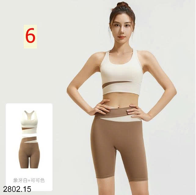26HA2802.15 - BỘ TẬP THỂ THAO CHO NỮ